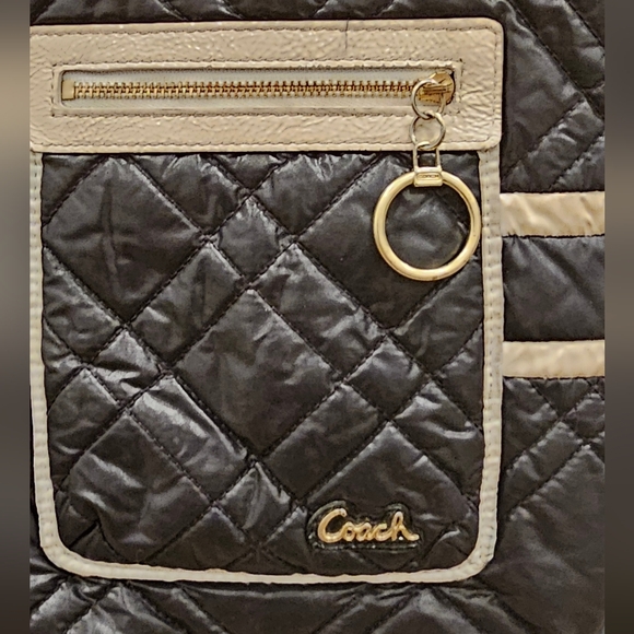 Coach Poppy Ski Bunny Glam Tote w/o tag, Sz Lg, GUC - Picture 2 of 8